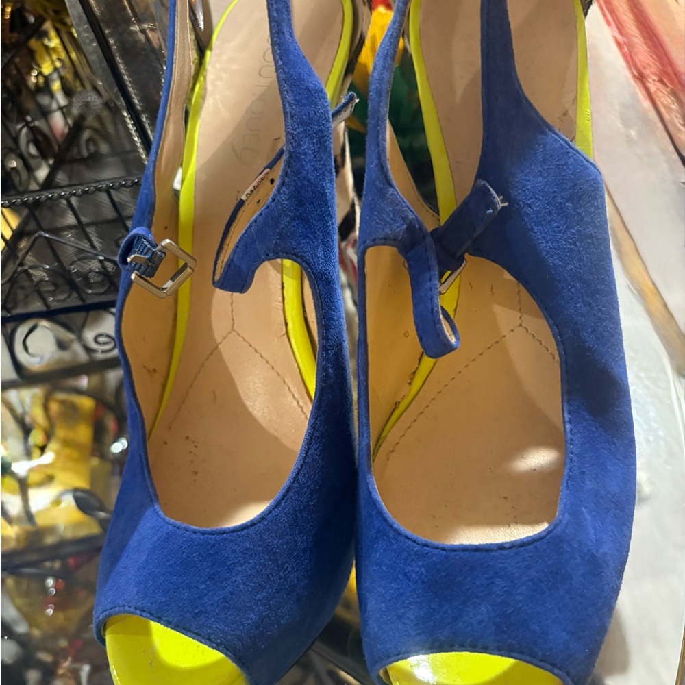 Boutique 9 Blue and Yellow High Heels